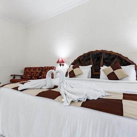 Paulson Park Hotel Коччи Экстерьер фото